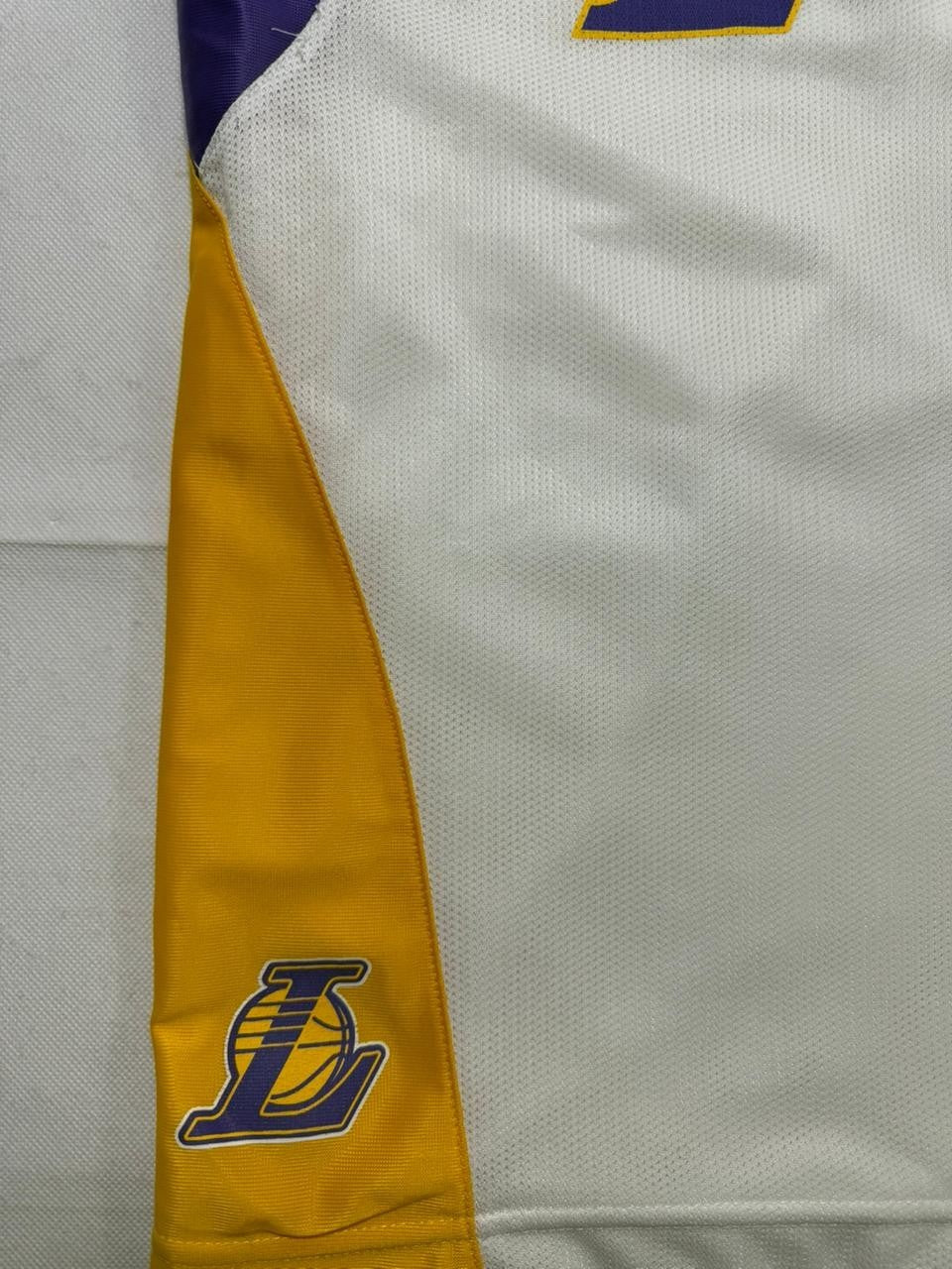NBA Los angeles lakers Champion Jersey RARE SHIRT LA LAKERS | XL | KIDS