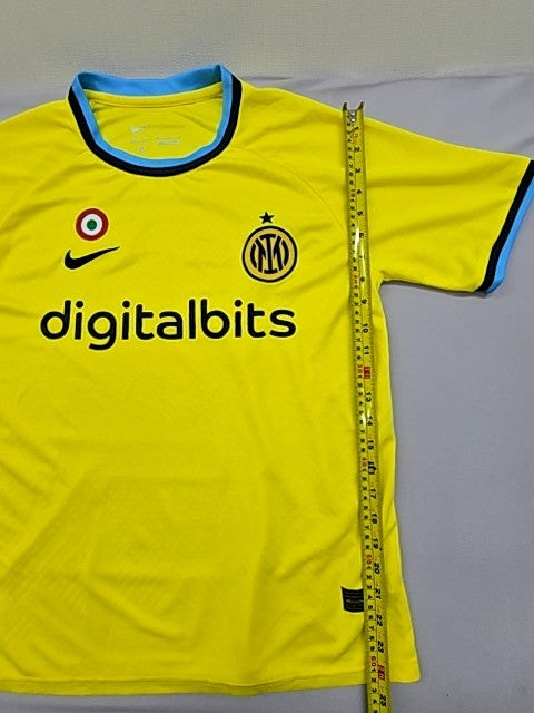 Nike Men's Yellow Dri-FIT Football Shirt Size M Short Sleeve