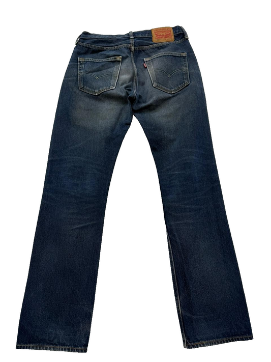 Vintage Levi's Men's Jeans – Size W30 L32, Dark Wash