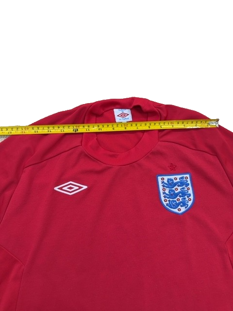 Umbro Men's Red England Football Jersey Size 44 EU Vintage