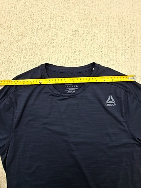 Reebok Men's Navy M Short Sleeve ActivChill Crewneck T-Shirt