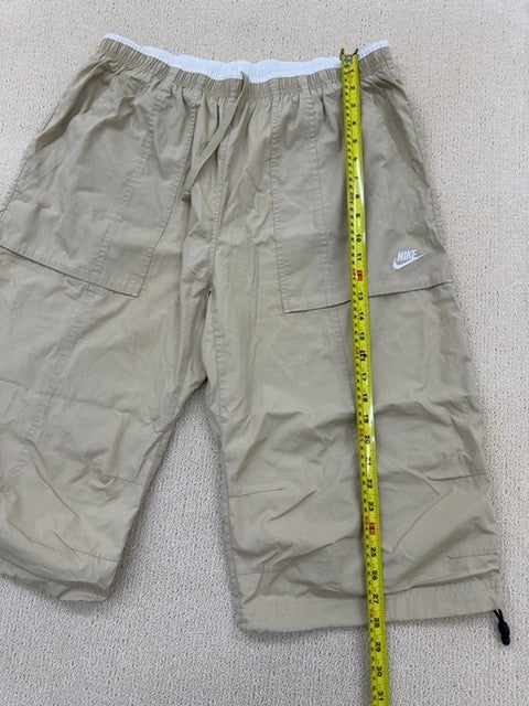 Nike Men's Beige Cargo Shorts XL Elastic Waist Regular Fit Summer
