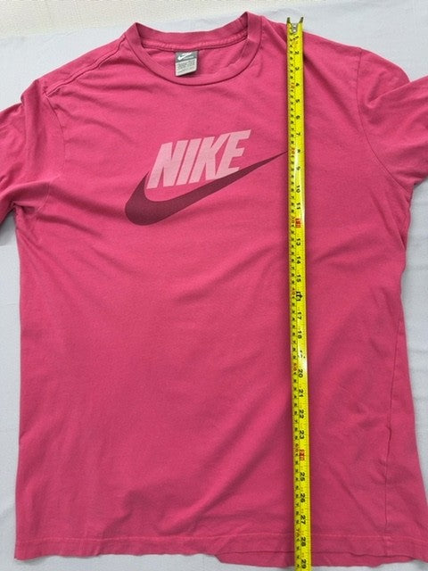 Nike Men's L Pink Short Sleeve Crewneck Swoosh T-Shirt Sportswear