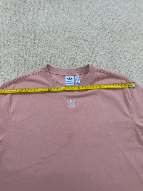 Adidas Unisex Pink Oversized Essentials T-Shirt L Short Sleeve Crewneck
