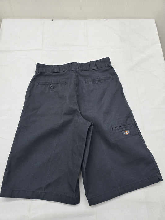 Dickies Men Shorts size 31X15 product image 2