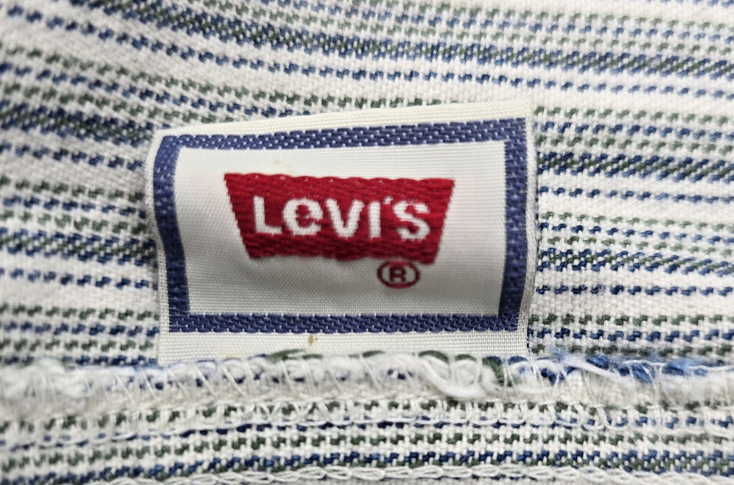Levi's Men's Blue Striped Denim Button-Down Shirt Size L Relaxed Fit