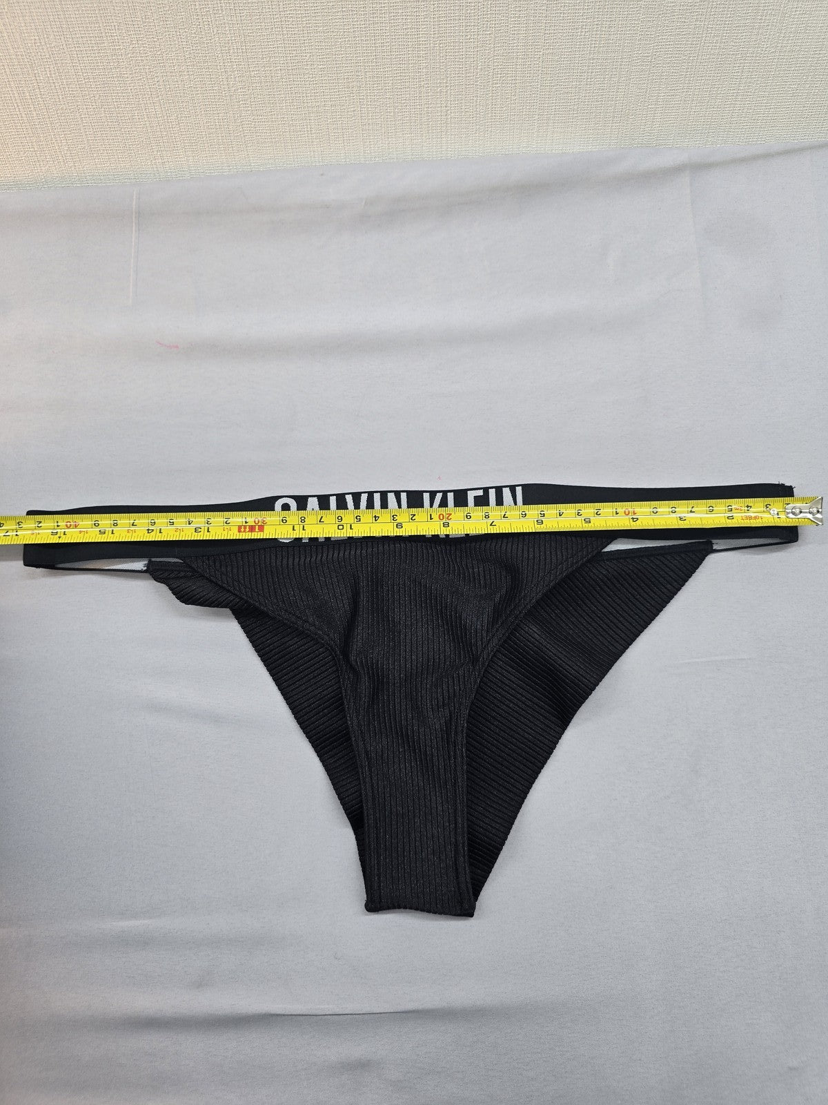 Calvin Klein Women's Black Ribbed Bikini Bottom L