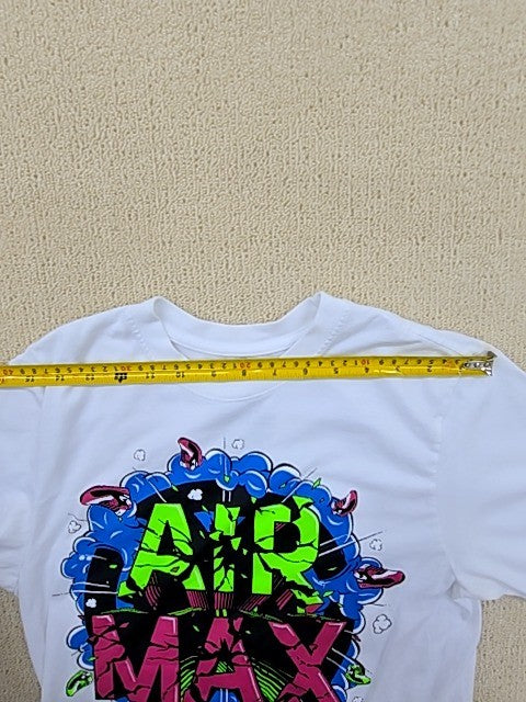 Nike Men's White Graphic T-Shirt S Short Sleeve Cotton Crew Neck