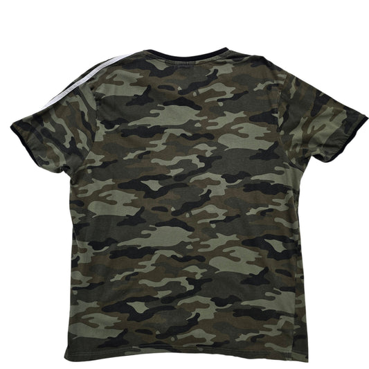 Adidas Men T-Shirt size XXL product image 2