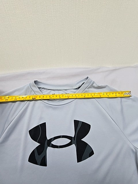Under Armour Men's HeatGear Grey T-Shirt XL Loose Fit Moisture Wicking