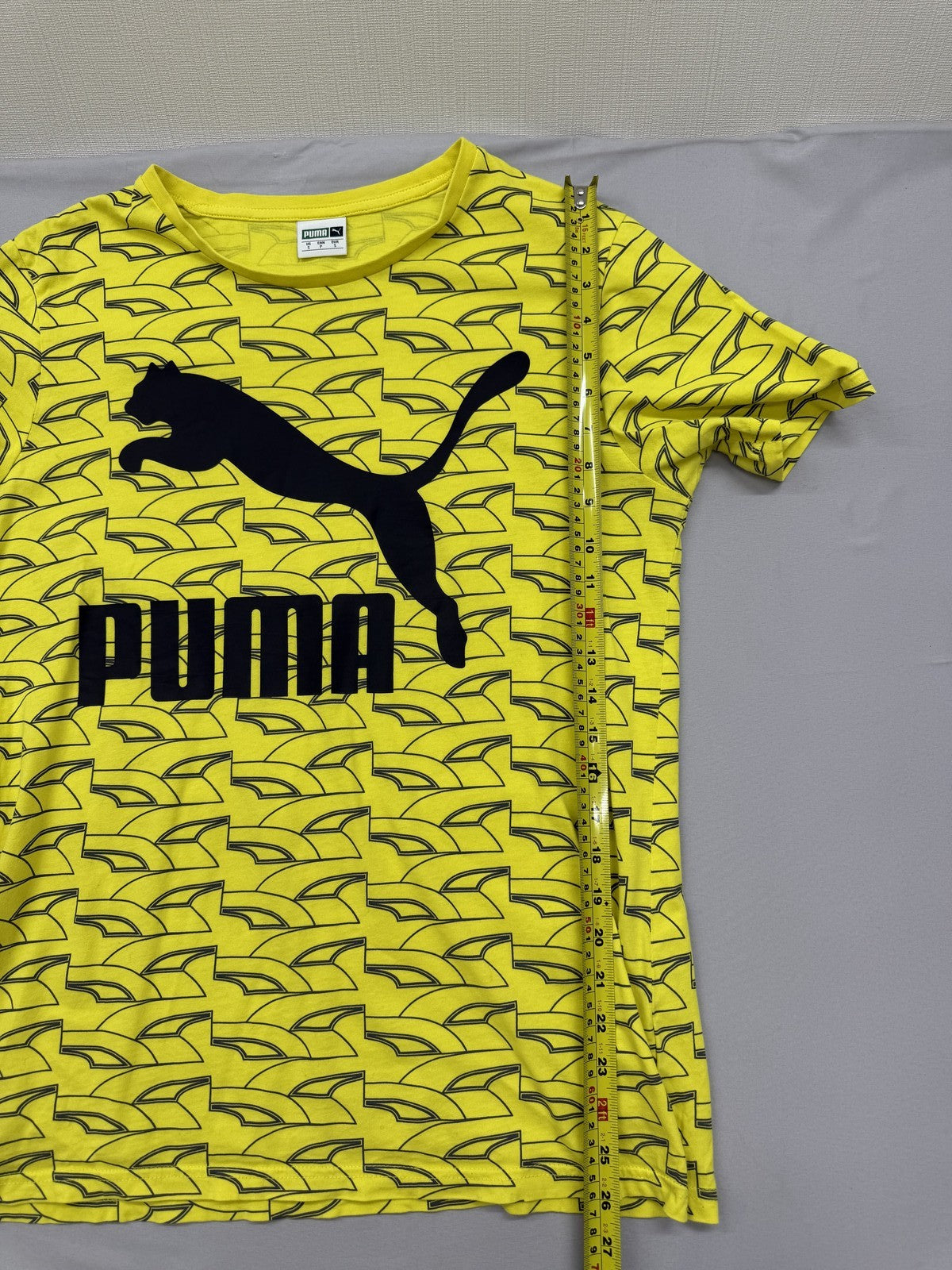 Puma Yellow Zigzag Men's Short Sleeve T-Shirt Crewneck S
