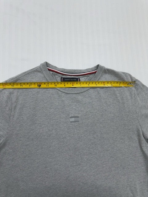 Tommy Hilfiger Men's Grey Heather Crew Neck T-Shirt Size M