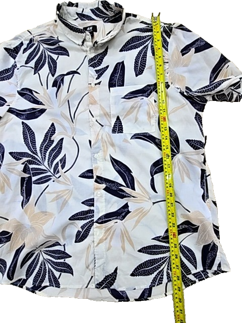 H&M Men's Black/White Leaf Resort Shirt XL Regular Fit Cotton