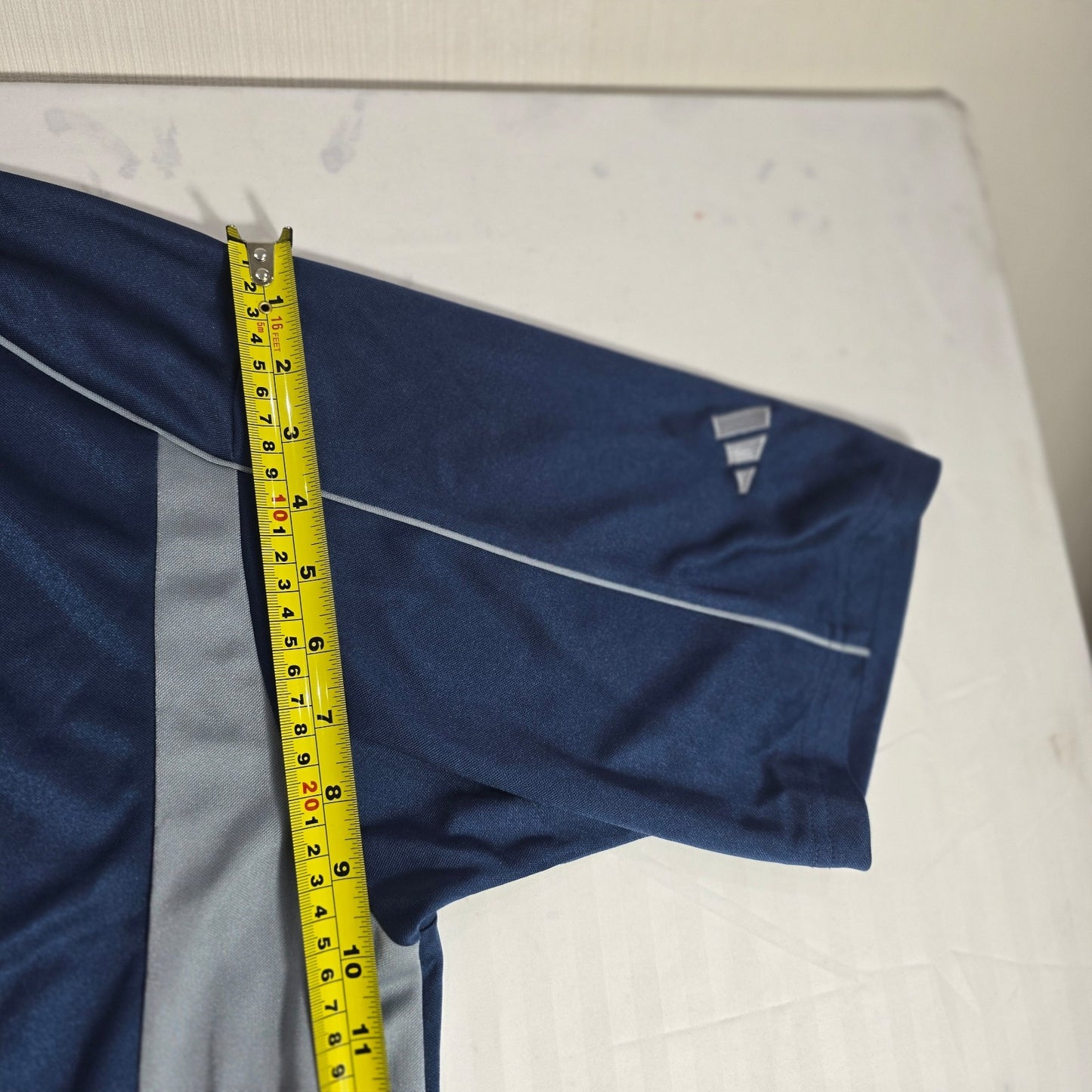 Adidas Men's Large Blue Athletic T-Shirt Short Sleeve Sports Training Tee