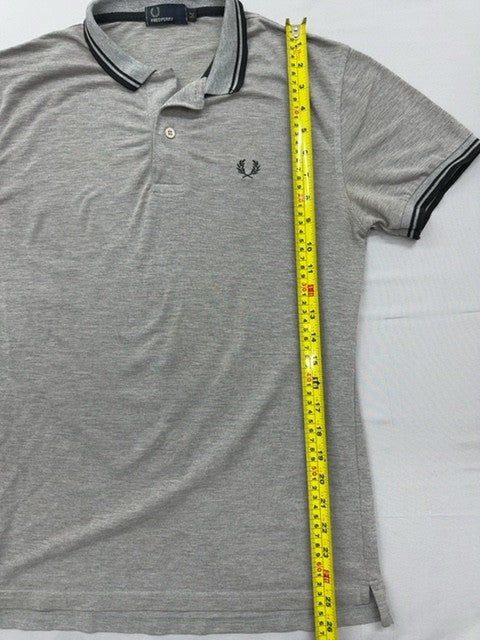 Fred Perry Grey Cotton Polo Shirt Men's M Short Sleeve Laurel Wreath