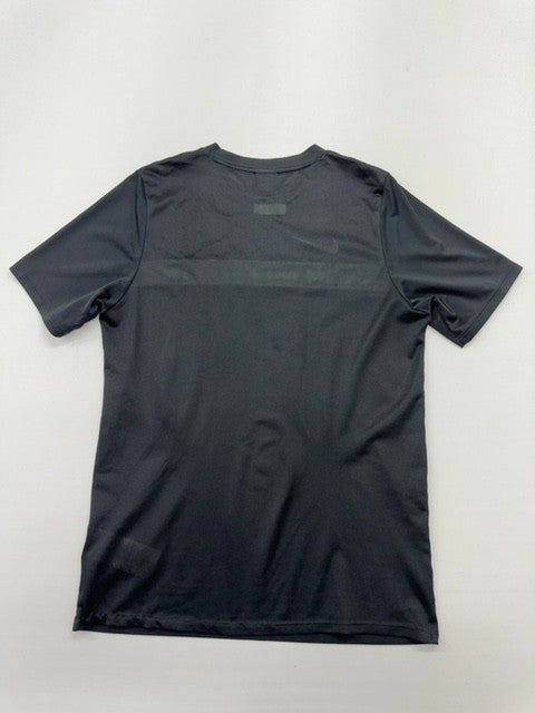 Nike Men Black T-Shirt size M product image 2