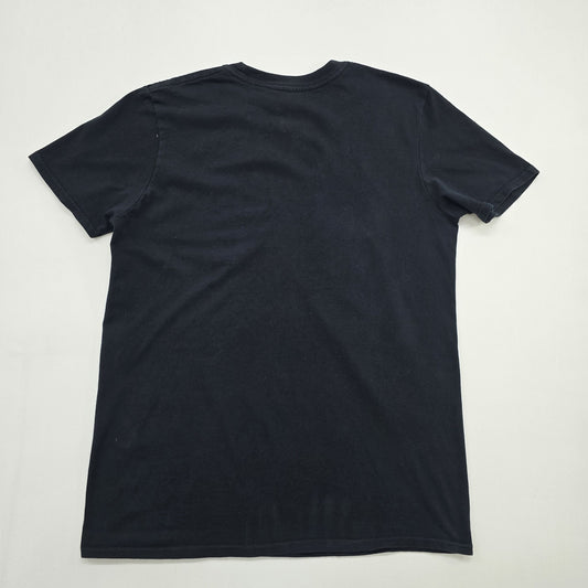 Gildan Men Black Graphic Heavy Metal T-Shirt Crew Neck Size M