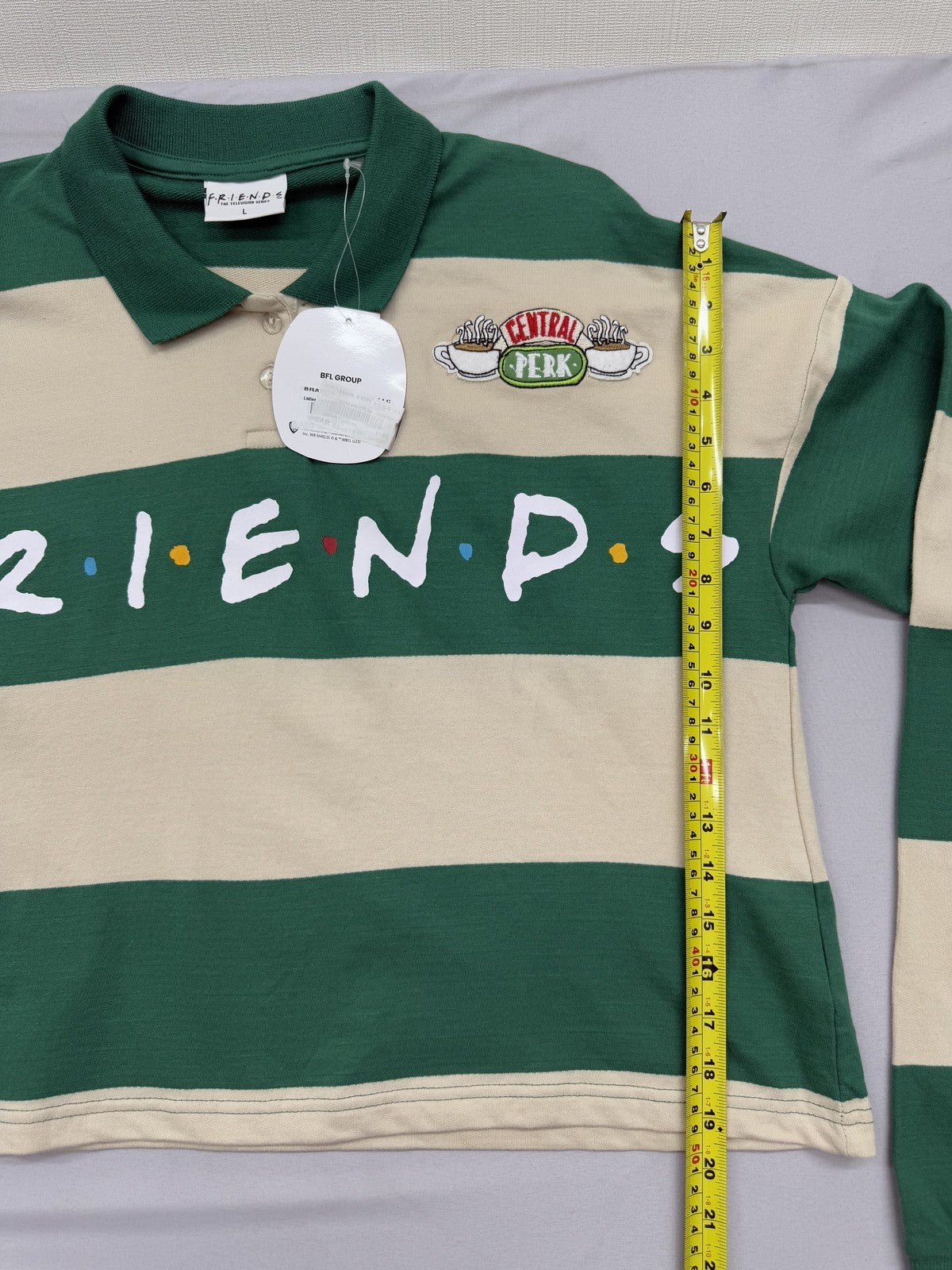 Friends TV Show Rugby Polo Shirt L Green/Cream Embroidered Logo