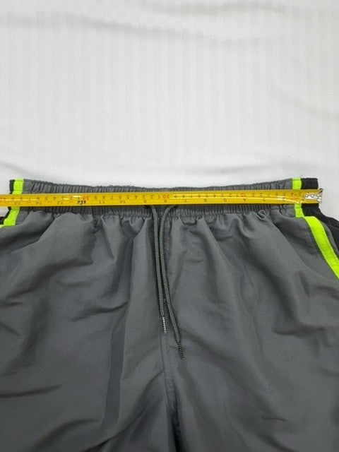 Nike Men's XL Grey 2-in-1 Dri-FIT 5" Running Shorts