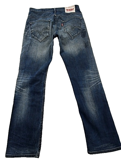 Vintage Levi's Men's Blue Jeans – Size M