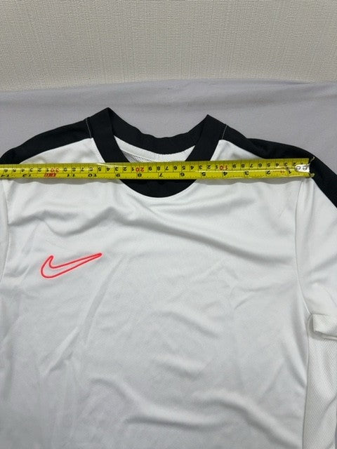 Nike Men's Dri-FIT Striped T-Shirt Size S White/Black DV9750-101