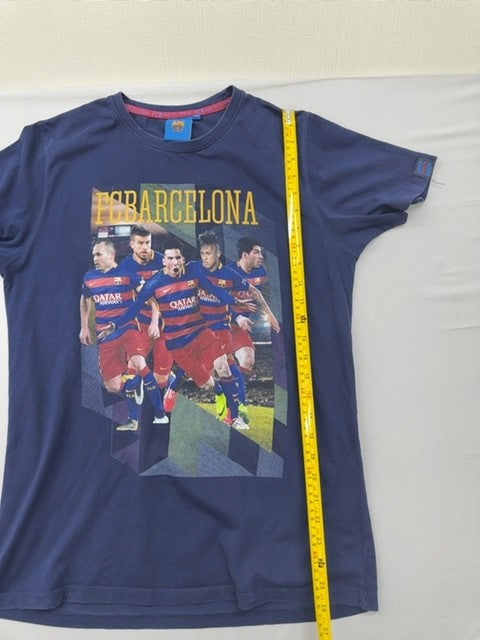 FC Barcelona Women's Vintage Navy M T-Shirt Qatar Airways Graphic
