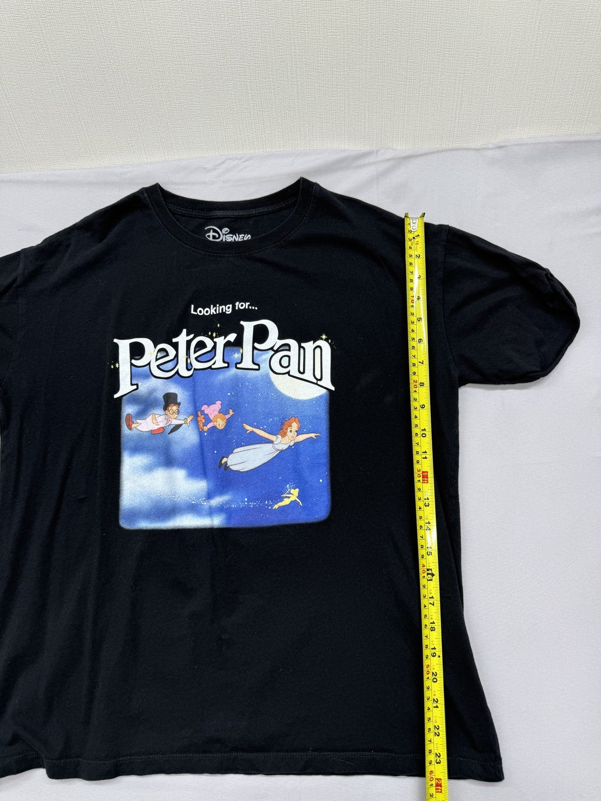 Pull&Bear Peter Pan Disney Black T-Shirt L Short Sleeve Graphic