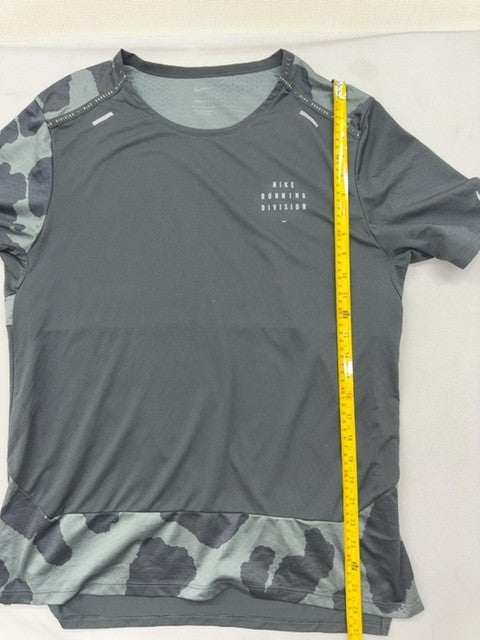 Nike Men's L Black Camouflage Dri-FIT Short Sleeve Running Shirt
