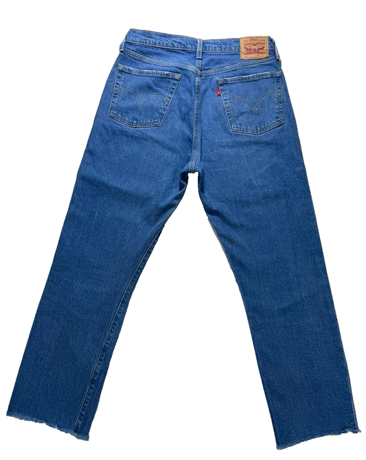 Vintage Levi's Women's Blue Jeans – Size 29 – Ref 0B9A5