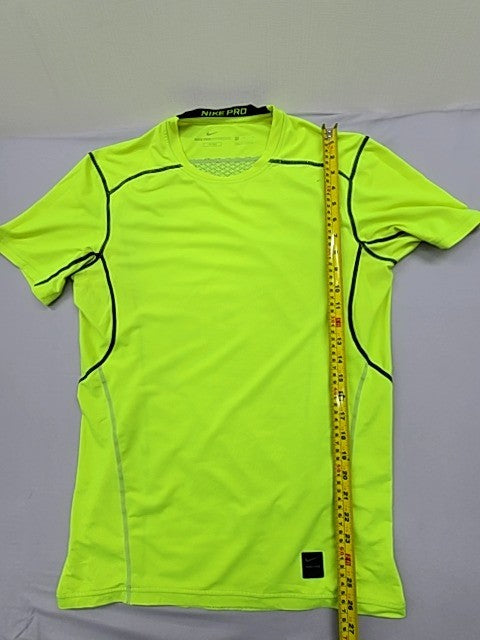 Nike Men's Neon Yellow HyperCool Fitted T-Shirt Size M