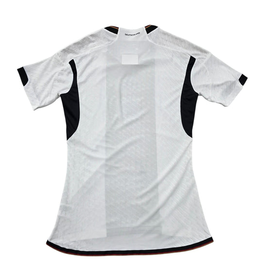 Adidas Women's White Jersey – Size M, One-off pre-loved from Artistic, Striped