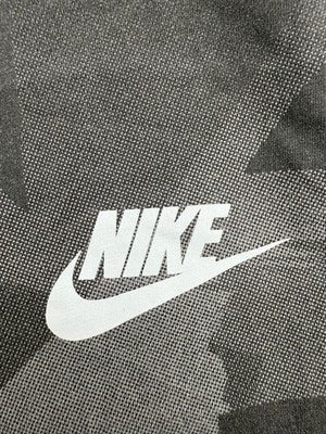 Nike The Nike Tee Gray Gradient Athletic Fit M Short Sleeve Cotton Tee