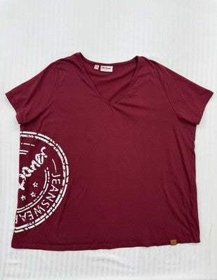 John Baner Kids Burgundy V-Neck Graphic Football T-Shirt Size 10/12 Regular