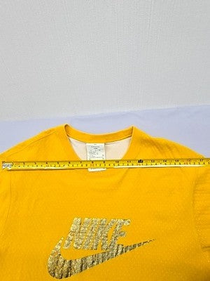 Nike Men's XL Yellow Short Sleeve Crewneck Cotton T-Shirt