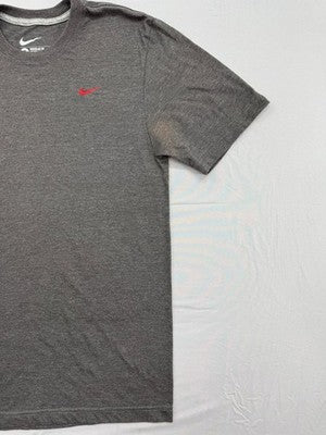 Nike Men's Grey S Short Sleeve Sportswear T-Shirt Embroidered Swoosh
