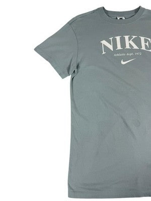 Nike Women's S Gray Athletic T-Shirt Swoosh Graphic Print