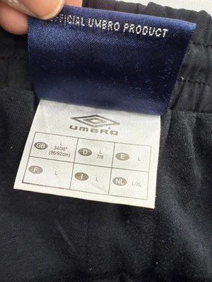 Umbro Men's Black Track Pants L Regular Fit Tapered Athletic