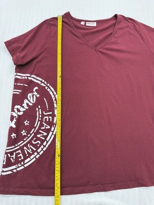 John Baner Kids Burgundy V-Neck Graphic Football T-Shirt Size 10/12 Regular