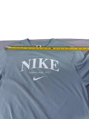 Nike Women's S Gray Athletic T-Shirt Swoosh Graphic Print