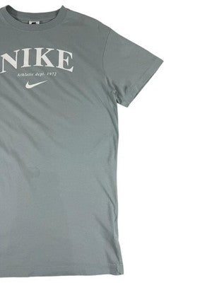 Nike Women's S Gray Athletic T-Shirt Swoosh Graphic Print
