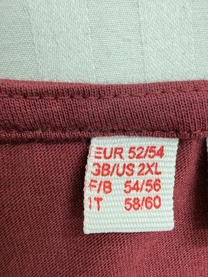 John Baner Kids Burgundy V-Neck Graphic Football T-Shirt Size 10/12 Regular