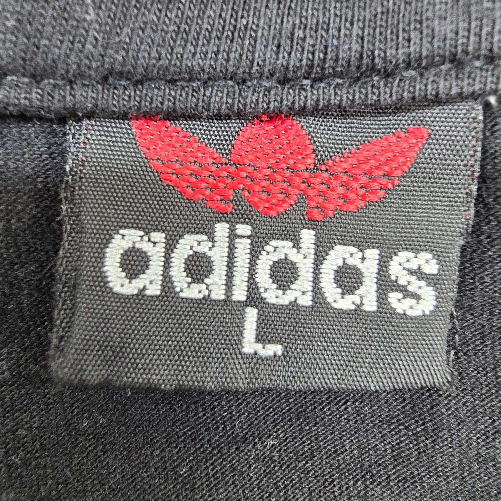 Adidas Originals Boys Black T-Shirt size L product image 3