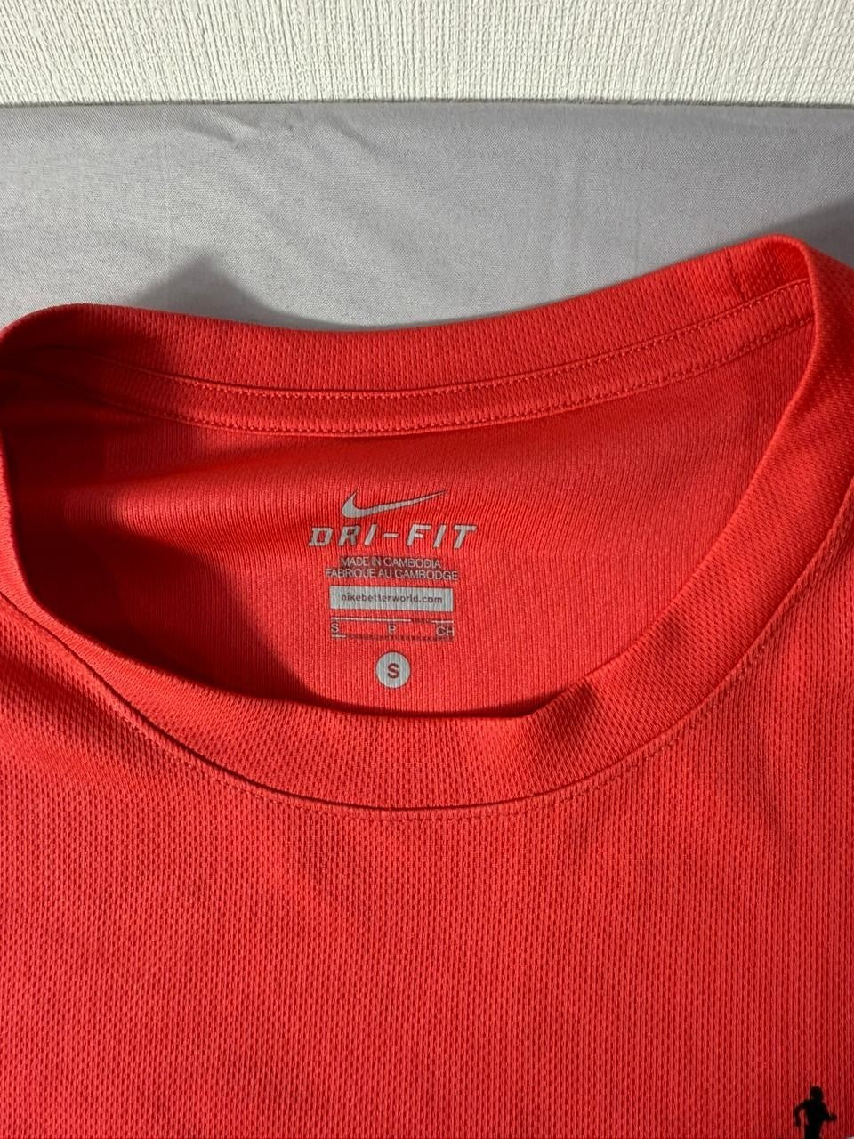 Nike Dri-FIT Run Like A Deejay 2016 Red Athletic T-Shirt Men's Size S
