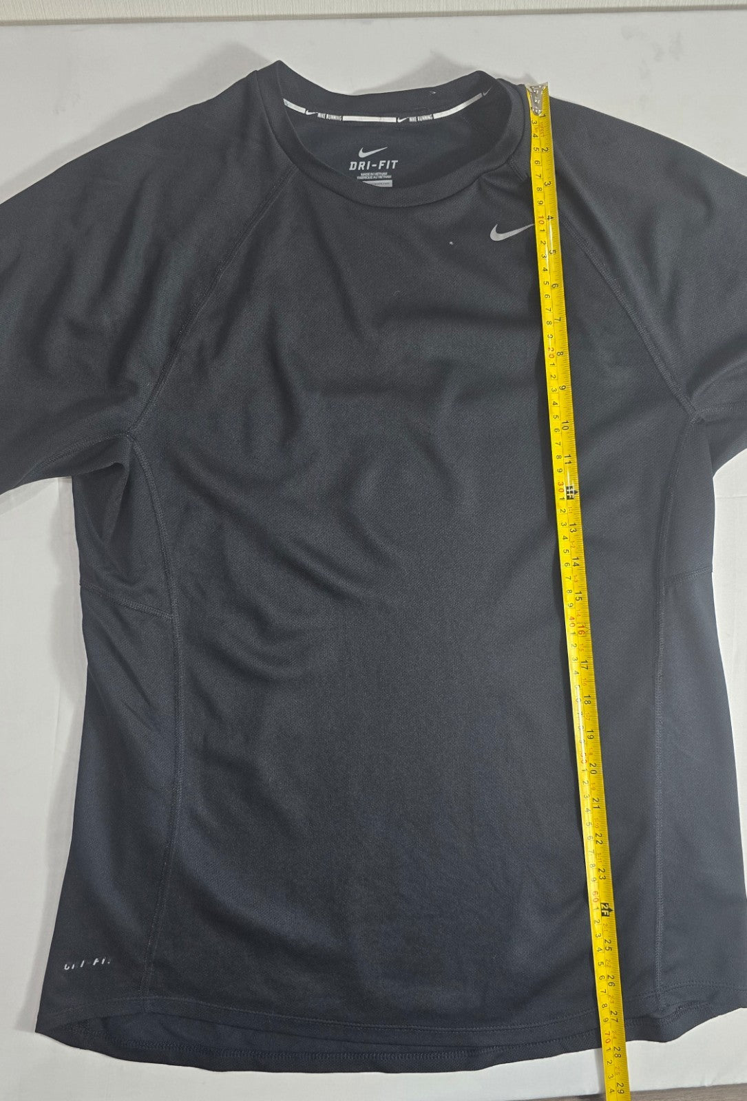 Nike Dri-FIT Men's Medium Black Running Training Athletic Short Sleeve T-Shirt