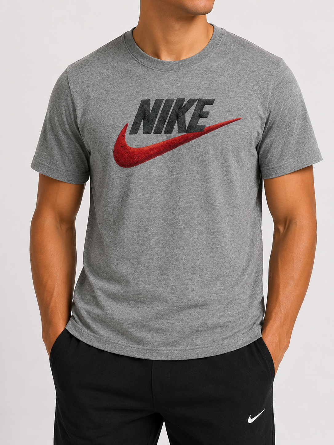 Nike Boys Gray T-Shirt size S product image 1