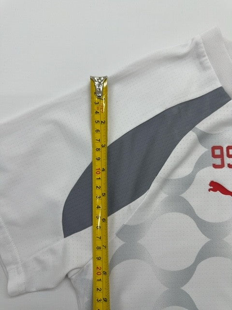 PUMA Boys White Soccer Graphic Tee Big Kids L Lightweight Crew Neck
