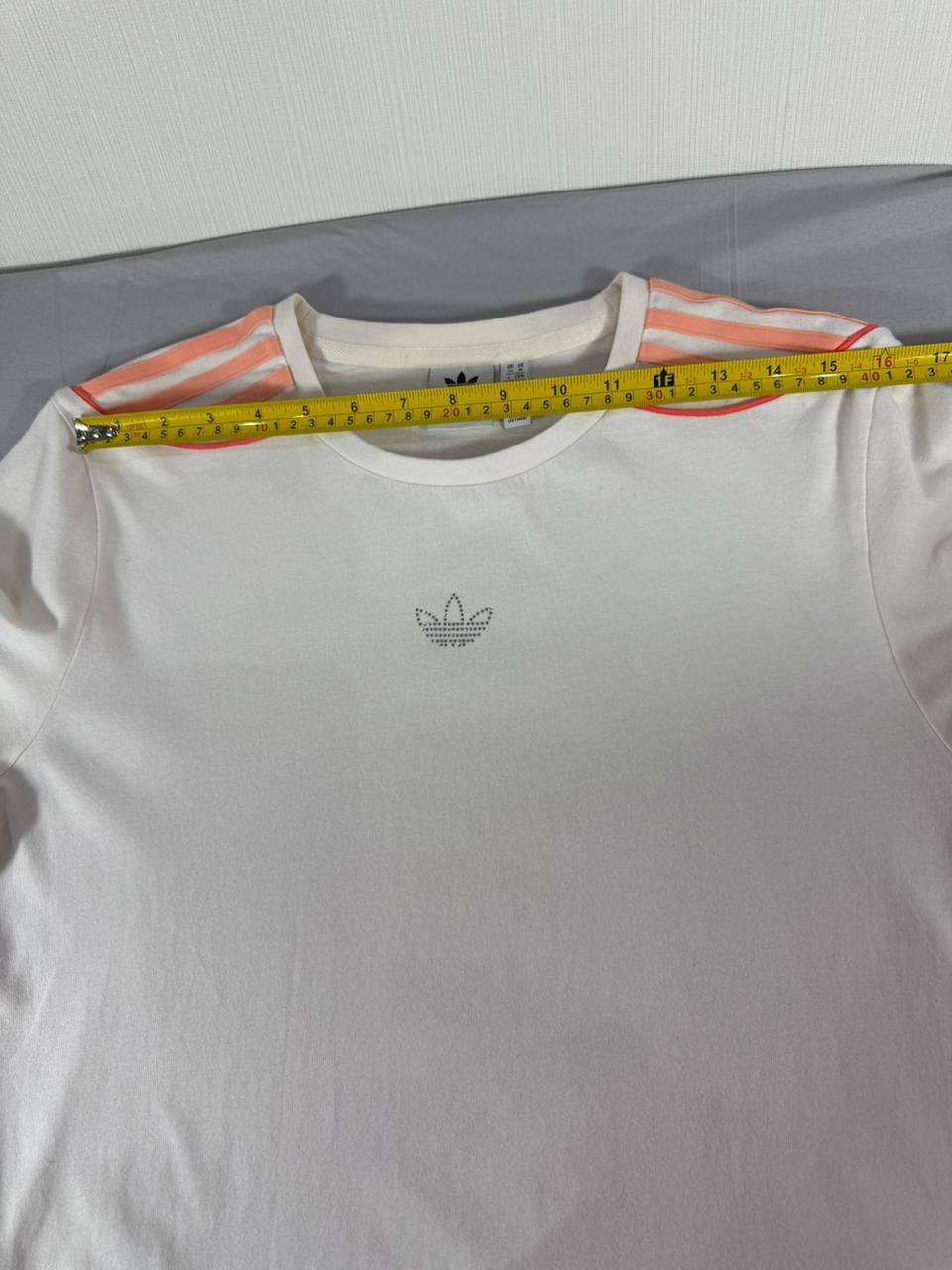 Adidas Men's White T-Shirt Medium M UK 14 EU 40-42 Short Sleeve Tee