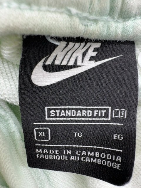 Nike Boys XL Green Tie-Dye Athletic Shorts Gym Training