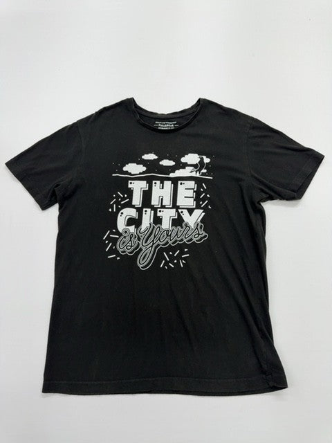 Pull&Bear Men's Black Graphic Logo T-Shirt Size M