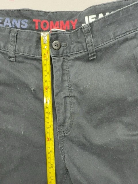 Tommy Jeans Men's Grey Cotton Shorts Size 34 Regular